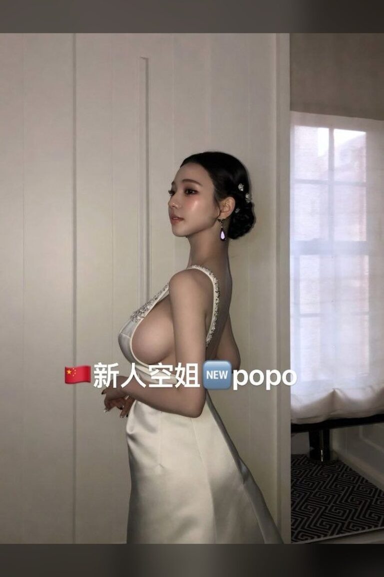🇨🇳 Popo ✈️ Pussycats Burwood
